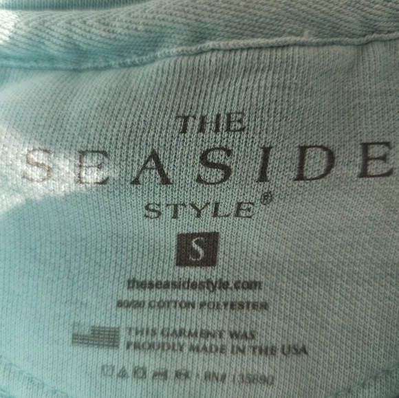 Seaside Style Women’s Small Aqua Blue Crewneck Sweatshirt | Like New - Picture 2 of 7